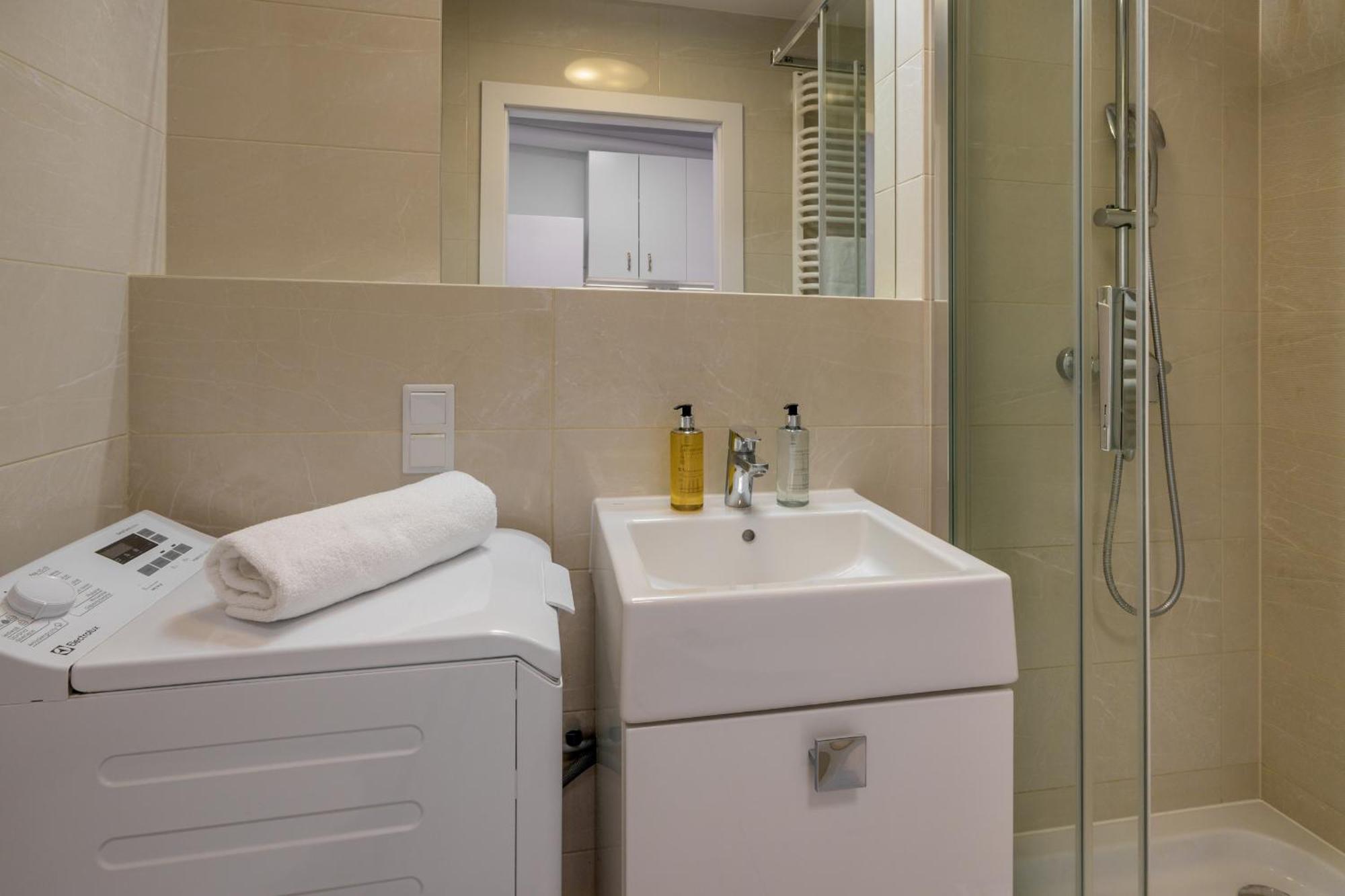 Rentplanet - Atal City Square Wroclaw Ngoại thất bức ảnh